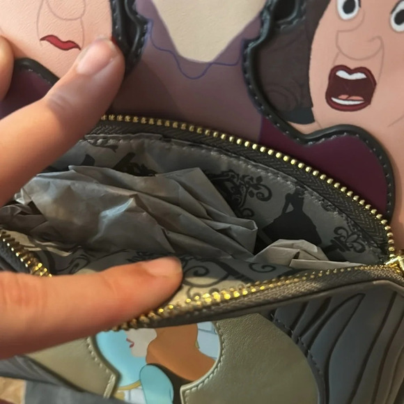Disney Loungefly Cinderella Evil Stepmother& Stepsisters Villains Mini Backpack - Picture 16 of 16